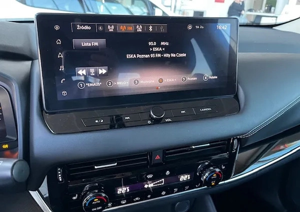 Nissan Qashqai cena 155550 przebieg: 10, rok produkcji 2023 z Cedynia małe 106